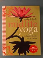 Midlife Yoga - Mieke de Bock, Ophalen of Verzenden, Zo goed als nieuw, Gezondheid en Conditie, Mieke de Bock