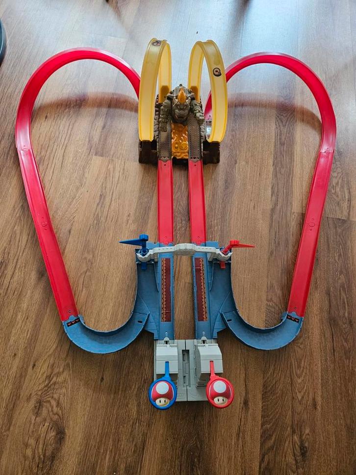 Hot Wheels Mario Kart Chaos Racebaan, Kinderen en Baby's, Speelgoed | Racebanen, Gebruikt, Racebaan, Handmatig, Hot Wheels, Met looping