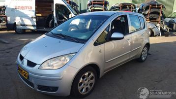 Mitsubishi Colt 2004 1.3 16v 4A90 Zilver A50 onderdelen beschikbaar voor biedingen
