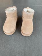 Winter boots ecru maat 28, Ophalen of Verzenden, Zo goed als nieuw, Jongen of Meisje, Laarzen