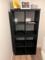 Goed onderhouden IKEA KALLAX kast (zwart) met 4 vakken. (x2), Huis en Inrichting, Kasten | Wandmeubels, Ophalen, Met plank(en)