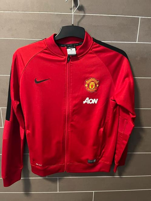 ManU Nike trainingsjasje maat XL kids, Kinderen en Baby's, Kinderkleding | Maat 170, Zo goed als nieuw, Jongen of Meisje, Sport- of Zwemkleding