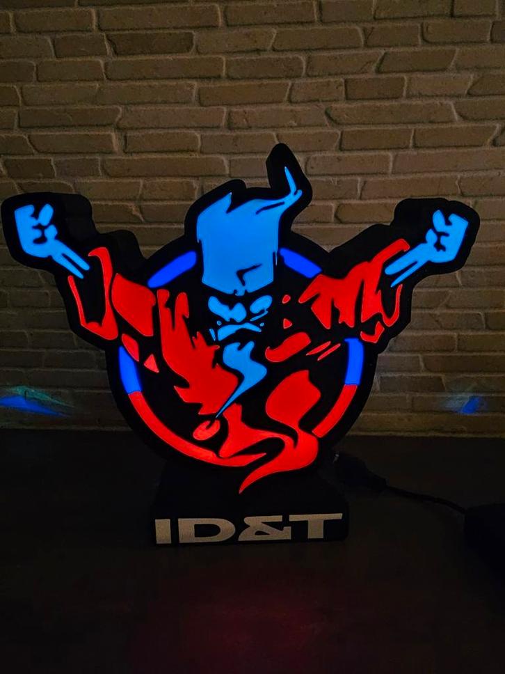 Thunderdome Verlichting Lightbox RGB LED met afstandbedienin, Verzamelen, Merken en Reclamevoorwerpen, Nieuw, Lichtbak of (neon) lamp