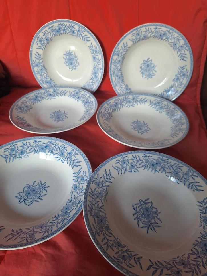 Societe ceramique Maastricht, Antiek en Kunst, Antiek | Servies los, Ophalen of Verzenden