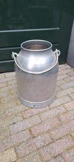 Melkbus van aluminium, Ophalen, Gebruikt