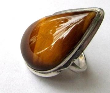 Zeer mooie 925 zilveren ring met echte Tijgeroog maat 20 beschikbaar voor biedingen