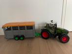 Bruder tractor Fendt 936 met veewagen/aanhanger, Ophalen, Zo goed als nieuw
