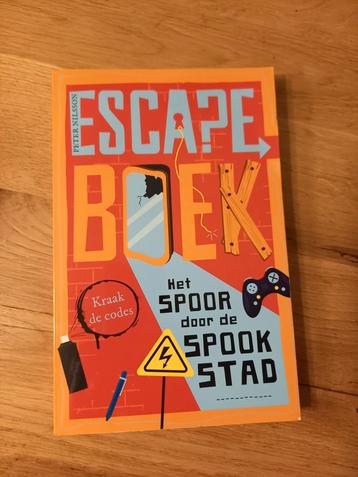 Peter Nilsson - Escape Boek - Het spoor door de spookstad beschikbaar voor biedingen