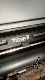 Triumph standard-12 Typemachine, Ophalen