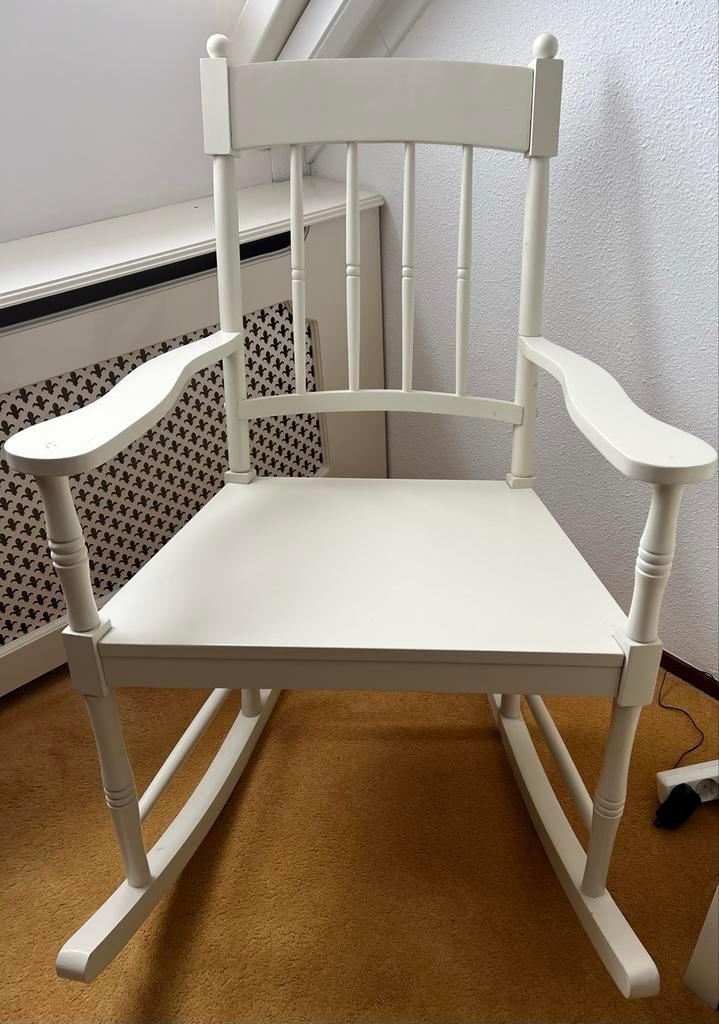 Witte Schommelstoel, Ophalen, Gebruikt, Wit, Eén