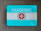Pandemic 10 Year Anniversary Editie (NL) - Aluminiun&Sleeves, Hobby en Vrije tijd, Gezelschapsspellen | Bordspellen, Drie of vier spelers