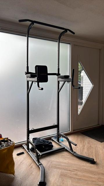 Fitness apparaat optrek / pull / dip bar beschikbaar voor biedingen