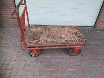 Transport kar beschikbaar voor biedingen