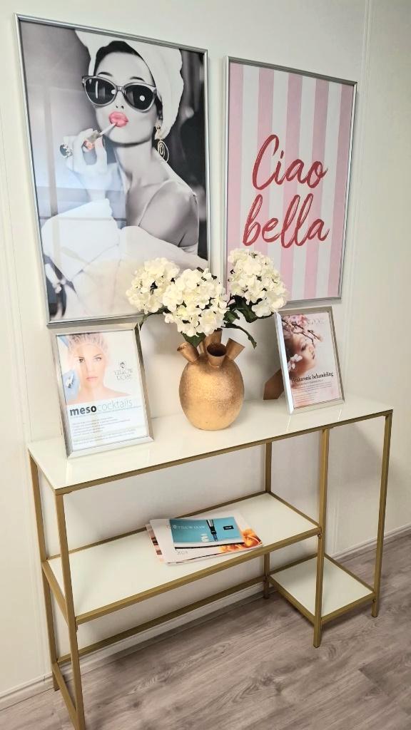 Sidetable jysk melk glas & goud, Huis en Inrichting, Tafels | Sidetables, Zo goed als nieuw, 25 tot 50 cm, 100 tot 150 cm, Rechthoekig