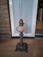 Antieke Petroleumlamp, Antiek en Kunst, Antiek | Lampen, Ophalen of Verzenden