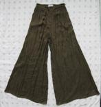 MNG groene plissé broek, palazzo, zwierig, maat 36, feest, Kleding | Dames, Broeken en Pantalons, MNG, Ophalen of Verzenden, Zo goed als nieuw