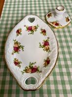 Old Country Roses Royal Albert schaaltje + kandelaar, Verzenden, Zo goed als nieuw, Porselein, Bord of Schaal