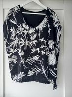 Norah – Zwart shirt met witte print, mt.42!, Zwart, Maat 42/44 (L), Ophalen of Verzenden, Zo goed als nieuw