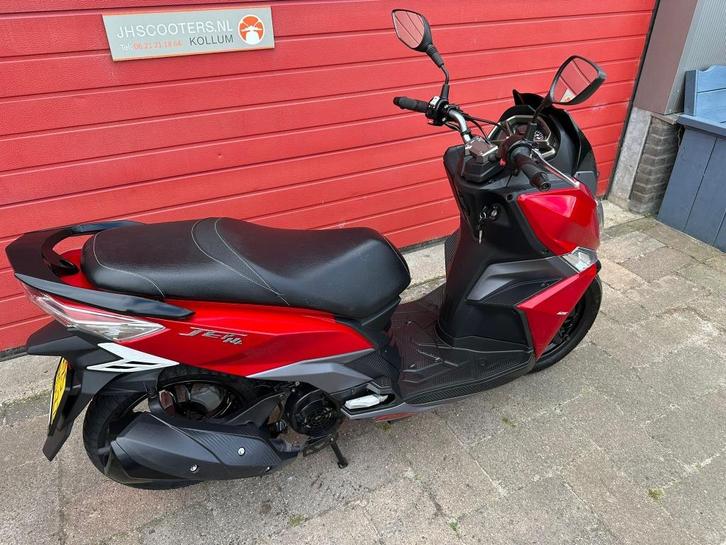 Zeer mooie en sportieve SYM Jet 14 motor 125cc  bj 2023, Fietsen en Brommers, Scooters | SYM, Zo goed als nieuw, Overige modellen