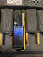 8x Motorola portofoon T82 zgan, Telecommunicatie, Portofoons en Walkie-talkies, Ophalen of Verzenden, Nieuw, Portofoon of Walkie-talkie