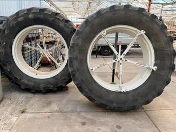 Dubbellucht Michelin 600/65R38 beschikbaar voor biedingen