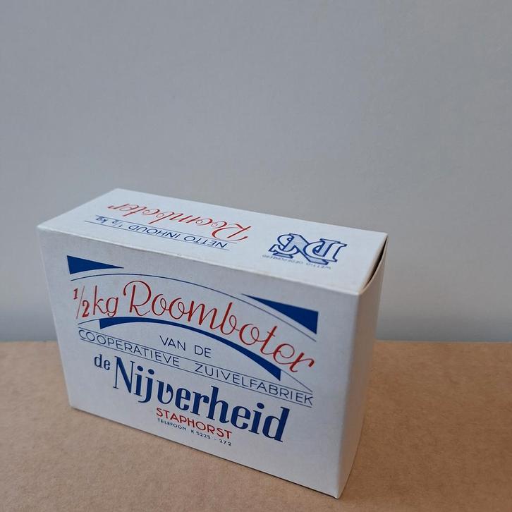 Oude boter verpakking 'De Nijverheid' Staphorst, Verzamelen, Merken en Reclamevoorwerpen, Gebruikt, Verpakking, Ophalen of Verzenden