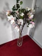 Glazen vaas met bos kunstbloemen, Ophalen of Verzenden, Zo goed als nieuw, Binnen