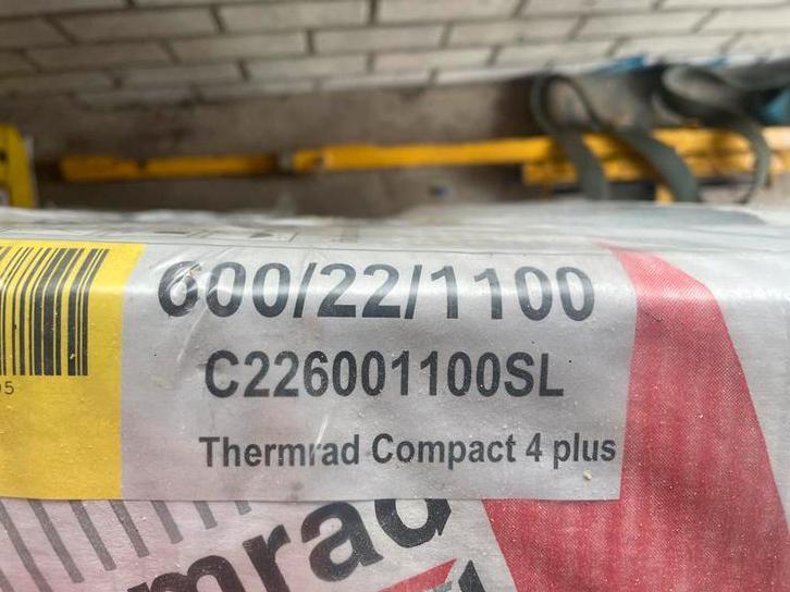 Thermrad Compact 4 Plus Radiator - Nieuw in verpakking!, Doe-het-zelf en Verbouw, Verwarming en Radiatoren, Nieuw, Radiator, 800 watt of meer