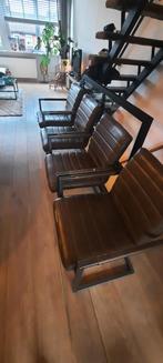 Gratis 4 eetkamerstoelen, Huis en Inrichting, Stoelen, Ophalen, Gebruikt, Bruin, Vier