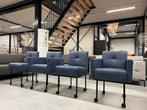 4 Nieuw Gelderland 7714 Eetkamerstoel blauw leer wiel stoel, Huis en Inrichting, Stoelen, Blauw, Nieuw, Leer, Ophalen of Verzenden