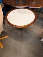 Ronde tafel met marmeren blad, Gebruikt, Rond, Tot twee personen, Overige houtsoorten
