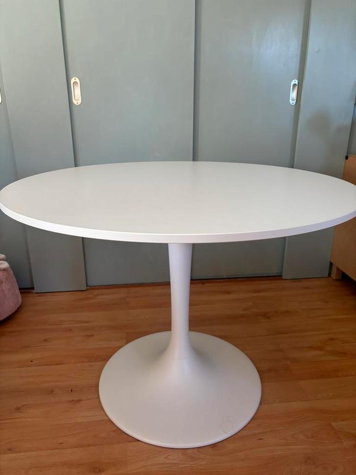 Witte IKEA Tafel, Huis en Inrichting, Tafels | Eettafels, Nieuw, 100 tot 150 cm, 50 tot 100 cm, Vier personen, Rond, Overige houtsoorten