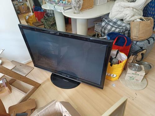Enorme tv voor klein prijsje, Audio, Tv en Foto, Televisies, Gebruikt, 100 cm of meer, LG, Ophalen