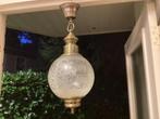 Antieke Hanglamp. Glazen Gegraveerd Bol. Messing Armatuur, Ophalen of Verzenden