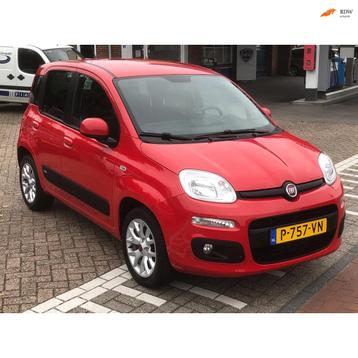 Fiat Panda 1.2 Lounge 4CILINDER/ ALS NIEUW ZO MOOI /AIRCO beschikbaar voor biedingen