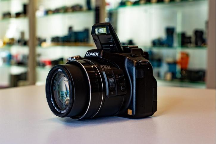 Panasonic DMC-FZ200 (Foto-Groep Doorn), Audio, Tv en Foto, Fotocamera's Digitaal, Gebruikt, Compact, Overige Merken, 8 keer of meer