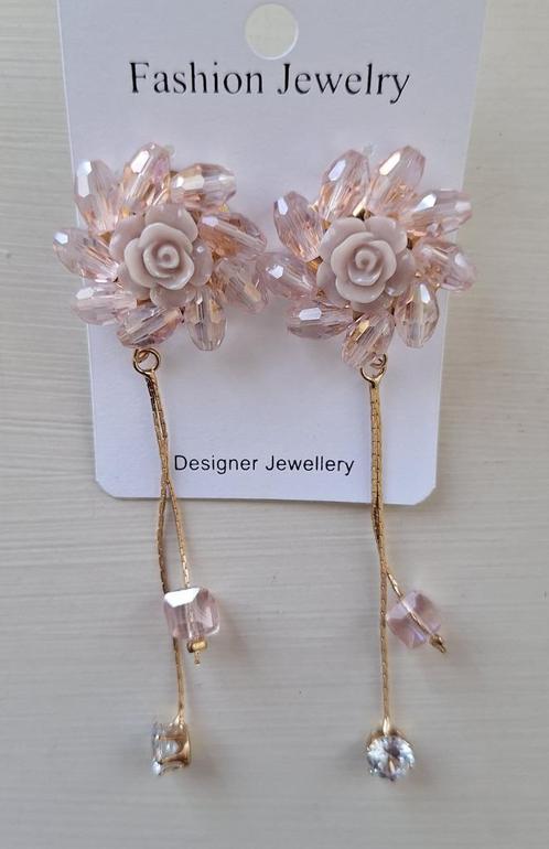 Licht roze bloemen roosjes steker oorbellen, Sieraden, Tassen en Uiterlijk, Oorbellen, Nieuw, Knopjes of Stekers, Overige materialen