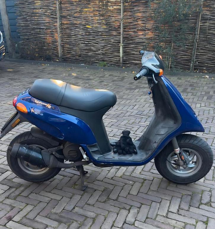Gilera Typhoon 70cc ( geen inruil), Fietsen en Brommers, Scooters | Overige merken, Tweetakt, Ophalen