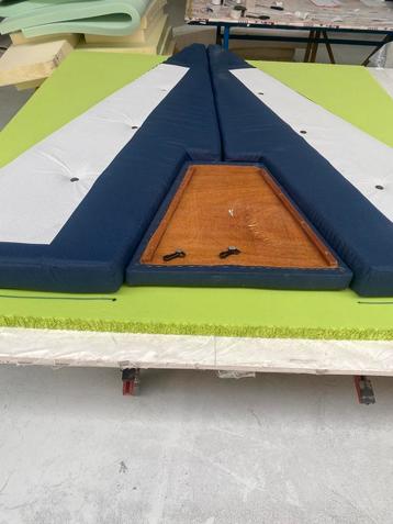 Bootmatras stofferen | bootkussens stofferen |schuim op maat beschikbaar voor biedingen