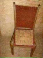 Oude antieke brocante stoel, veren zitting, fluweel stof, Antiek en Kunst, Antiek | Meubels | Stoelen en Banken, Ophalen