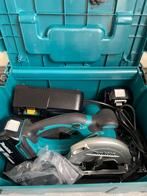 Makita DSS501, Ophalen, Cirkelzaag, Zo goed als nieuw, 30 tot 70 mm