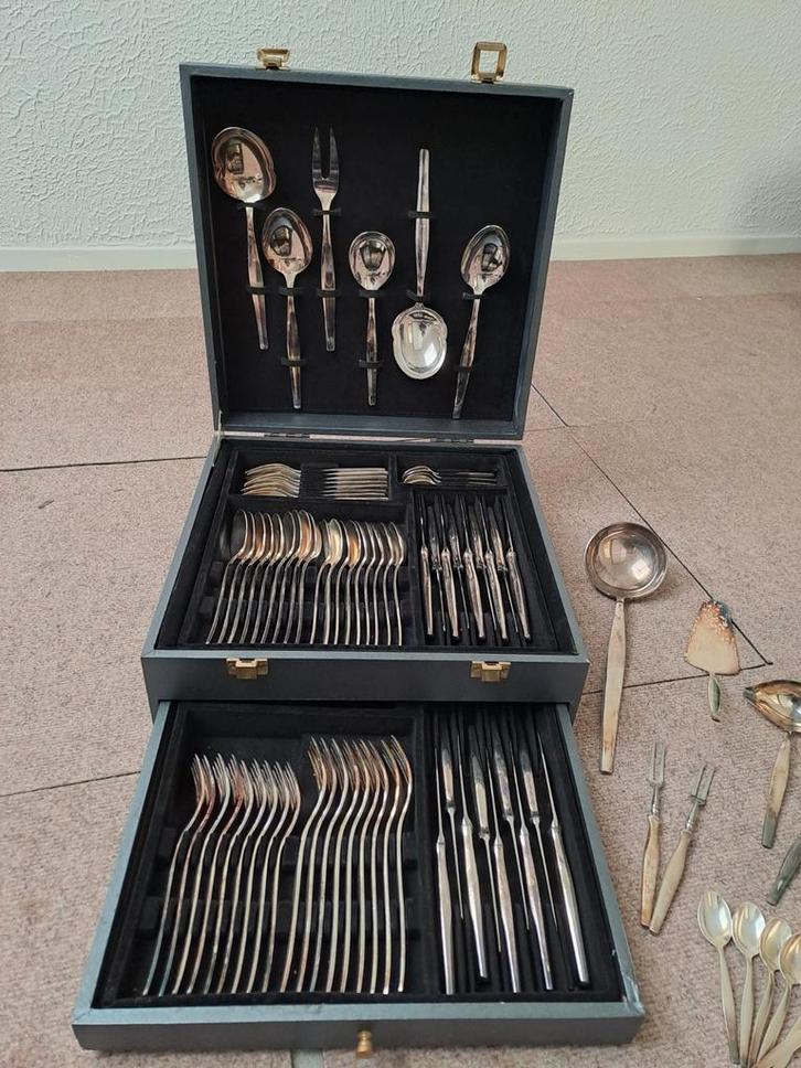 Homag 90 zilveren 12-delige bestekset in koffer + los., Antiek en Kunst, Antiek | Bestek, Ophalen of Verzenden