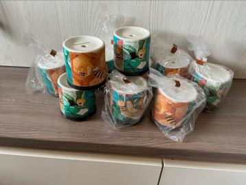Oude winkelstock spaarpotten maya de bij 1979 beschikbaar voor biedingen
