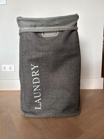 AQUANOVA Evora Wasmand - Groot beschikbaar voor biedingen