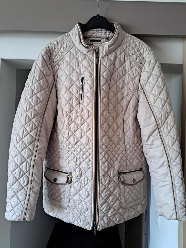 Bonita Jas - Maat 42, Kleding | Dames, Jassen | Zomer, Zo goed als nieuw, Maat 42/44 (L), Beige, Ophalen of Verzenden