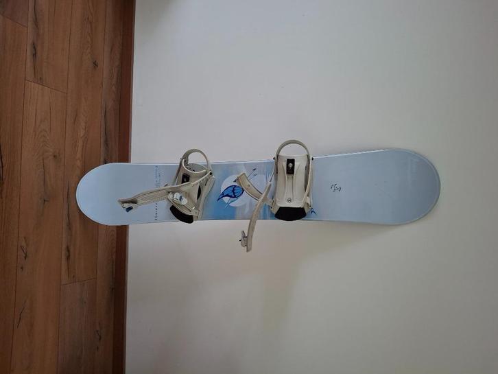 Snowboard met bindings – Hammer Snowboards, Sport en Fitness, Snowboarden, Gebruikt, Board, Ophalen