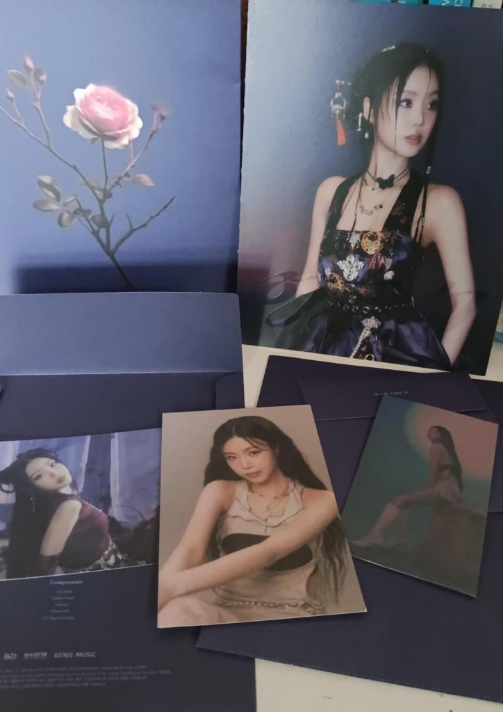 soojin agassy photobook album, Verzenden, Zo goed als nieuw, Aziatisch