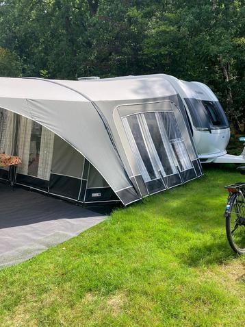 Unico Milaan 320 Voortent + Luifel & Grondzeil beschikbaar voor biedingen