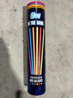 Glow in the dark sticks, Ophalen of Verzenden, Nieuw, Feestartikel, Overige