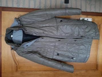 Winterjas bruin maat 46 damesjas beschikbaar voor biedingen